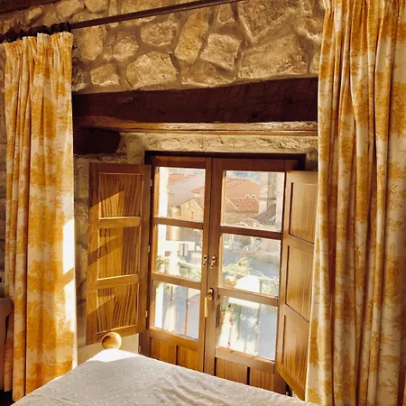 Tres Coronas De Silos Szálloda