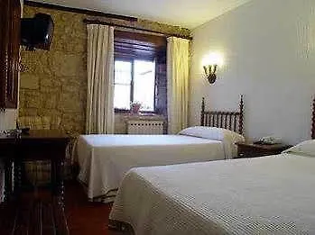 Tres Coronas De Silos 3*