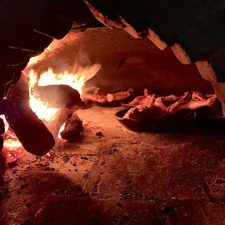 Szálloda Tres Coronas De Silos 3*