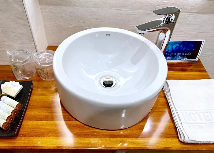 Tres Coronas De Silos 3* Santo Domingo De Silos